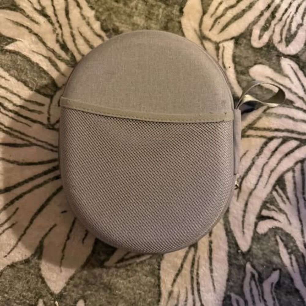 Genuine Sony Hard Cover Headphone Case, Netted Pocket, Zipper Closure, Tan